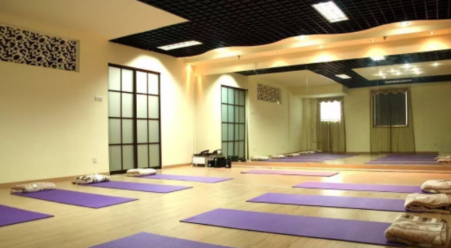 广州瑜伽中心装修和佛山瑜伽中心装修怎么选择的比较好
